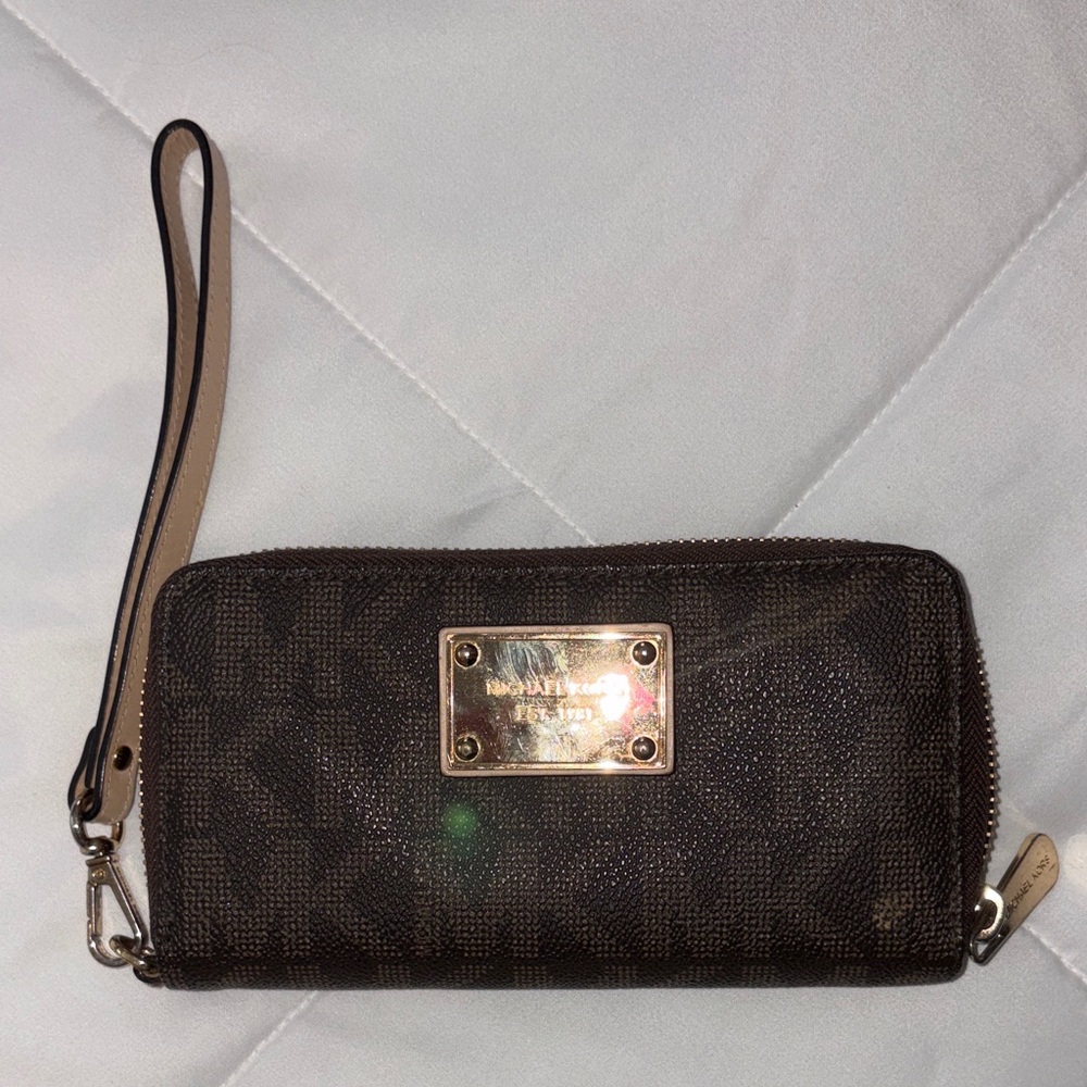 Michael Kors Brown Wristlet Wallet